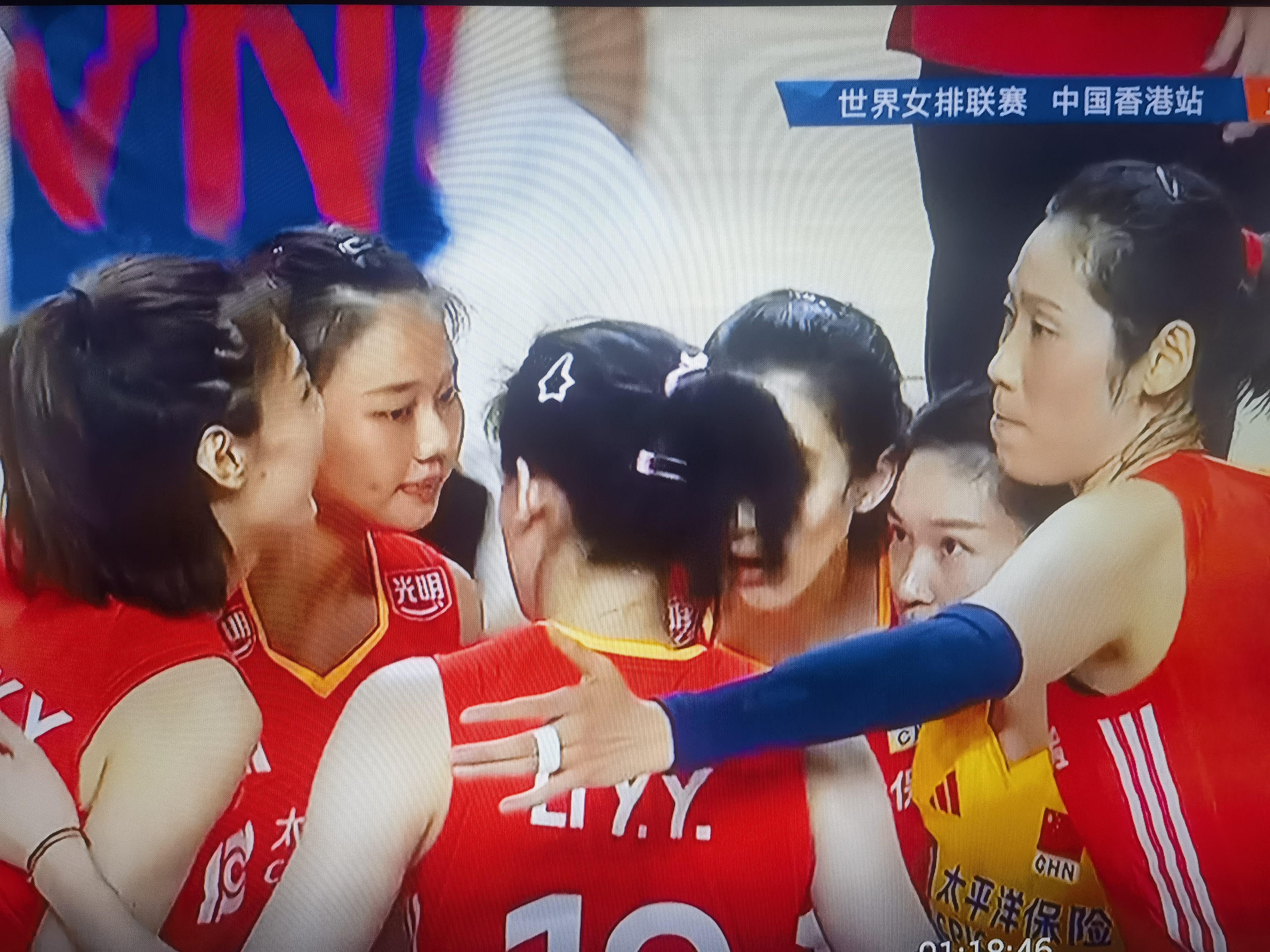 德国国家女子足球队战胜对手，轻松晋级